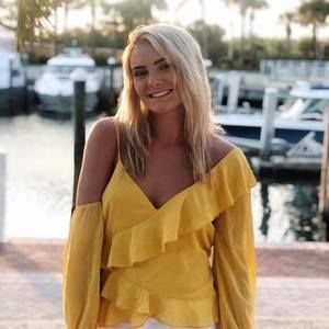 Meet your Posher, Justine